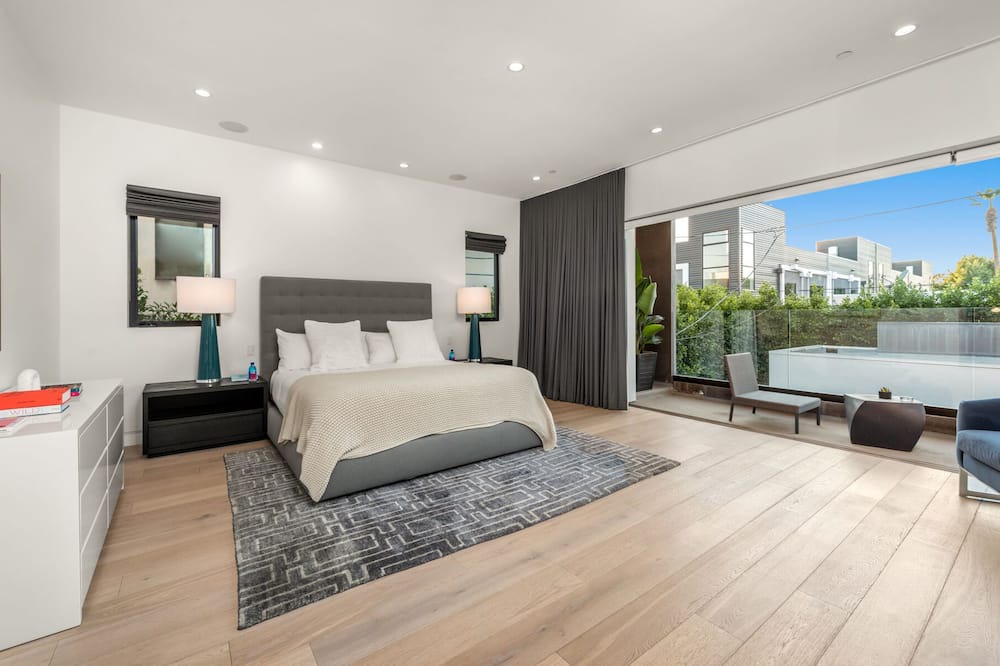 Photo of Bedroom in Tri-West
