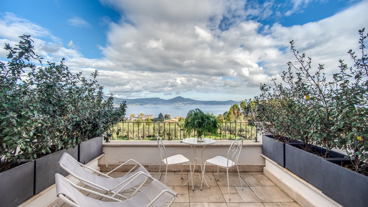 Photo of Outdoor in Lake Bracciano