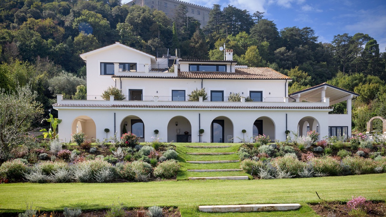 Photo of Outdoor in Lake Bracciano