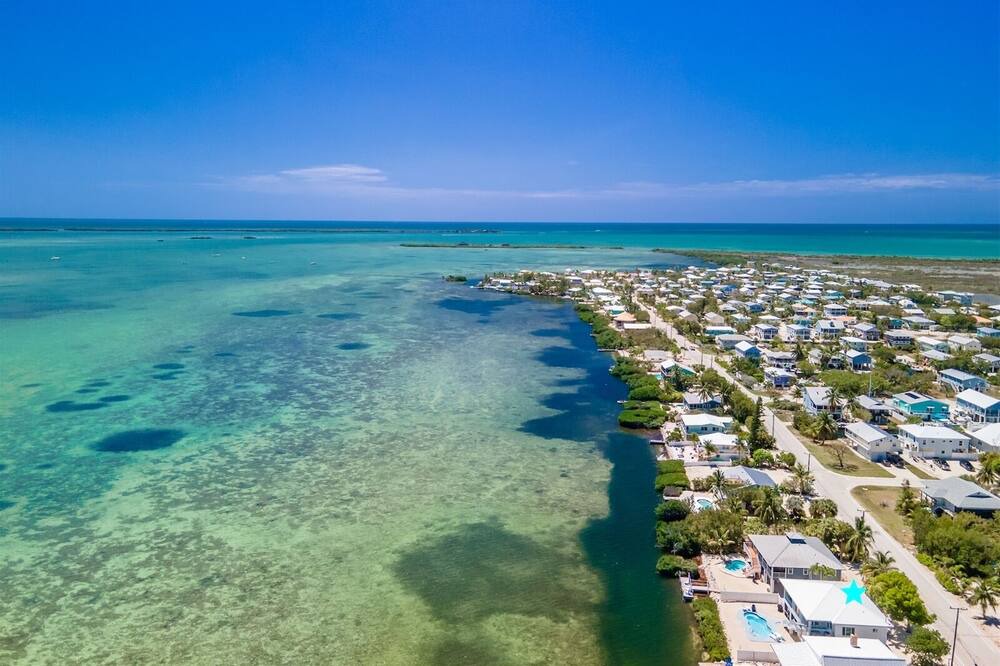 Photo of Outdoor in Breezeswept Beach Estates
