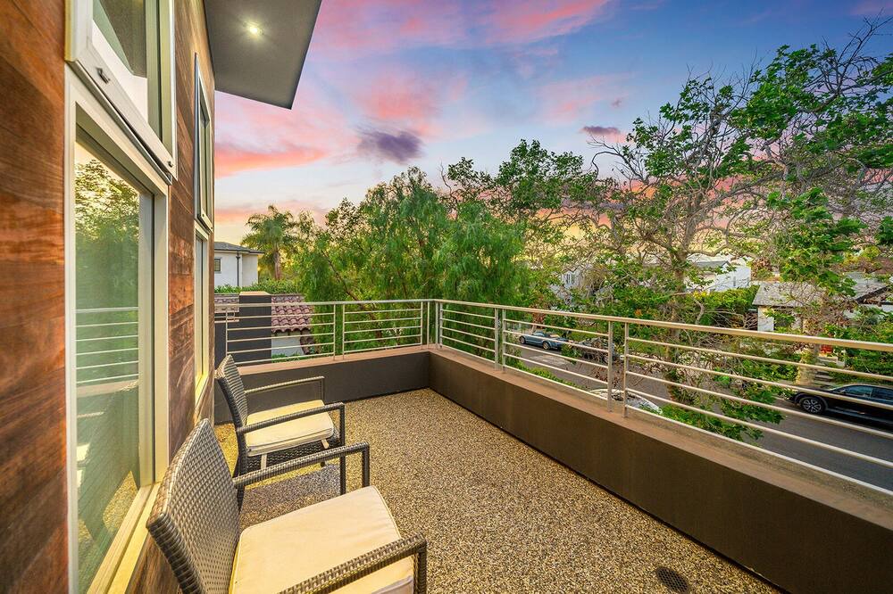 Photo of Outdoor in Beverly Grove