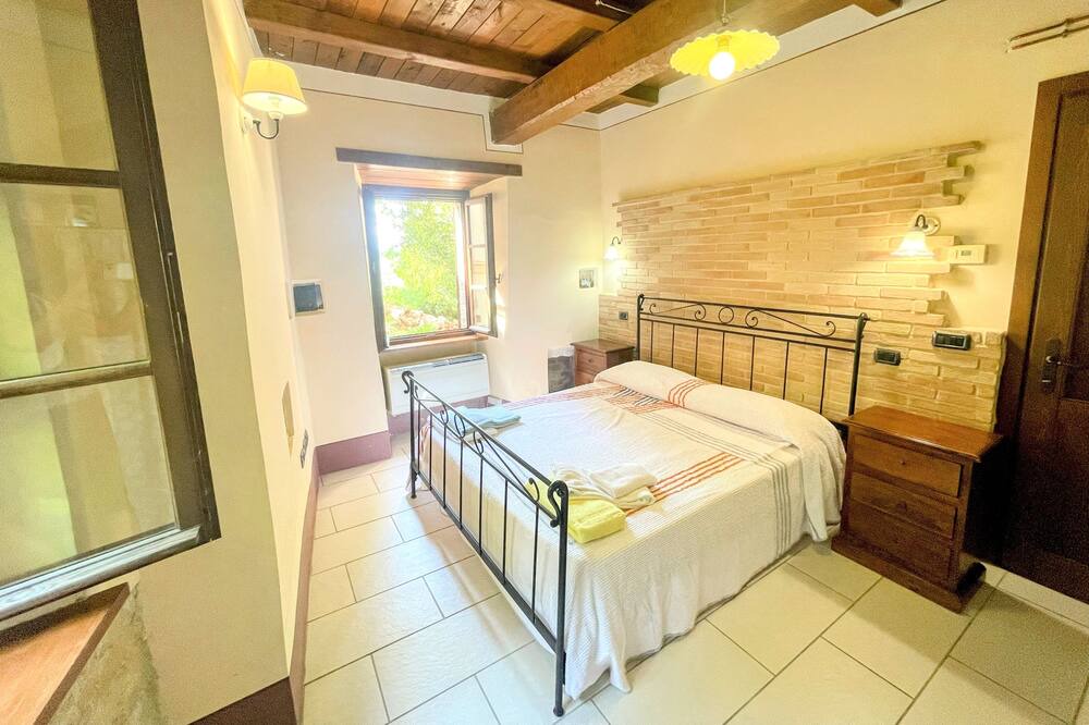 Photo of Bedroom in Spoleto