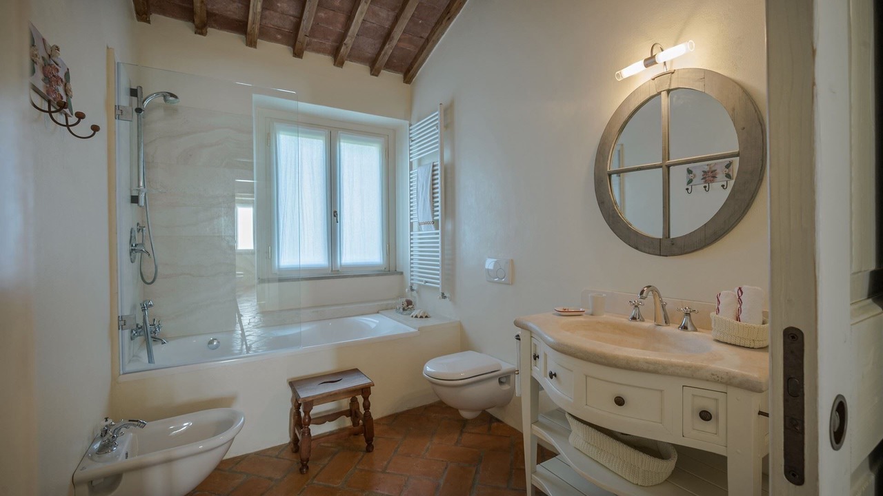 Photo of Others in Castellina Marittima