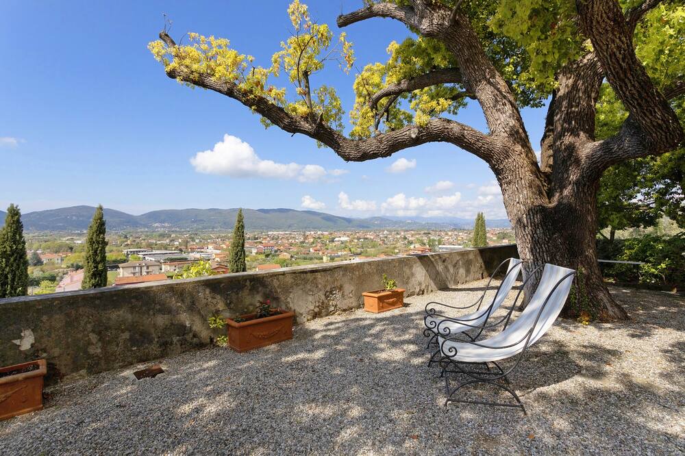 Photo of Outdoor in Castelnuovo Magra