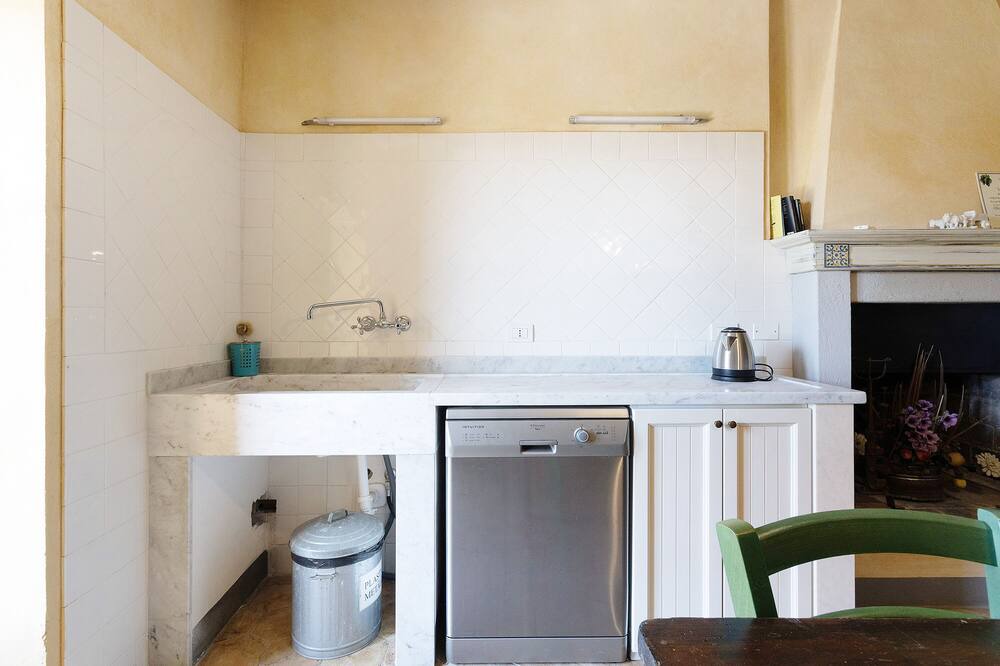 Photo of Kitchen in Castelnuovo Magra