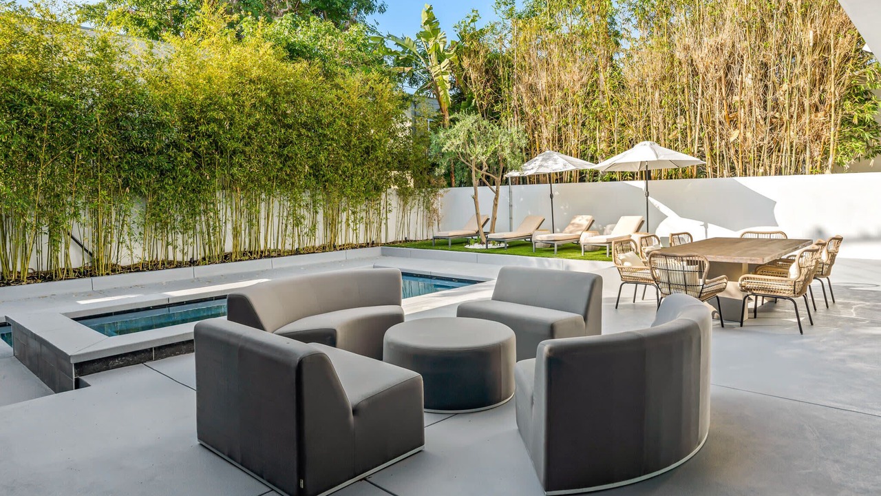 Photo of Outdoor in Beverly Grove