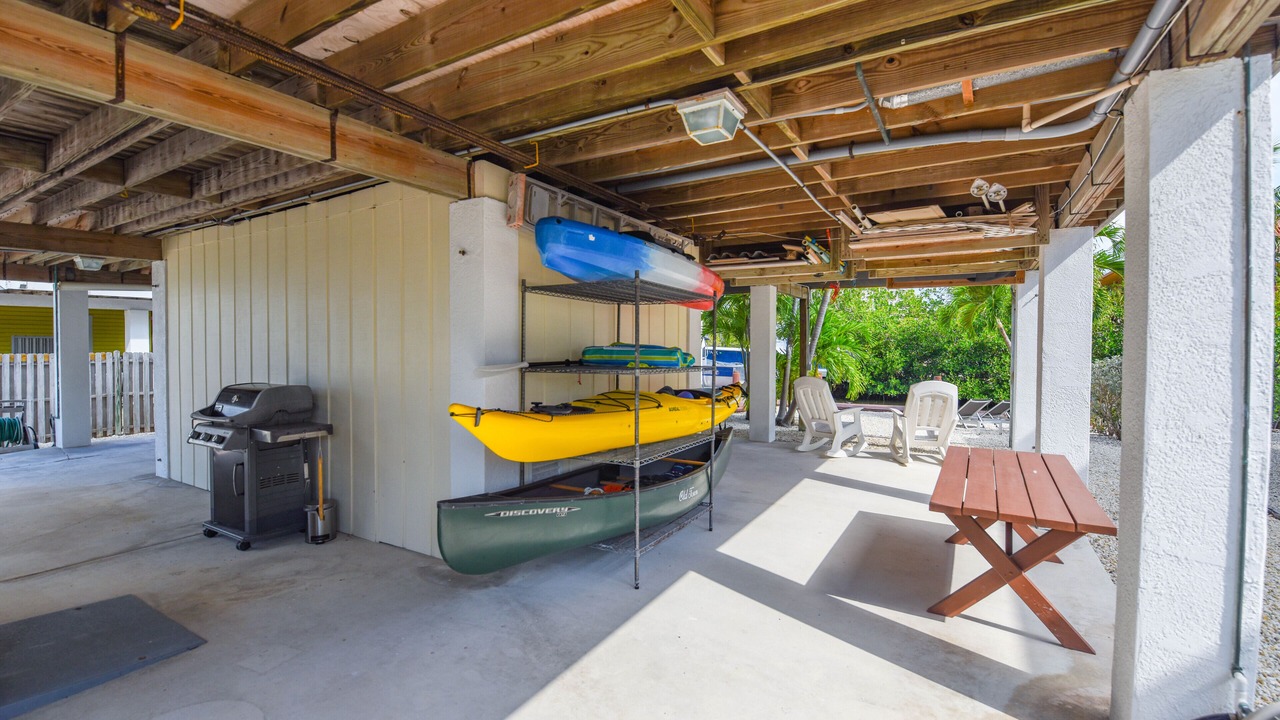 Photo of Patio Balcony in Cutthroat Harbor Estates