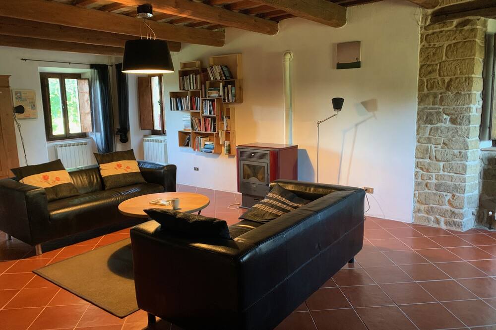 Photo of Livingroom in Penna San Giovanni