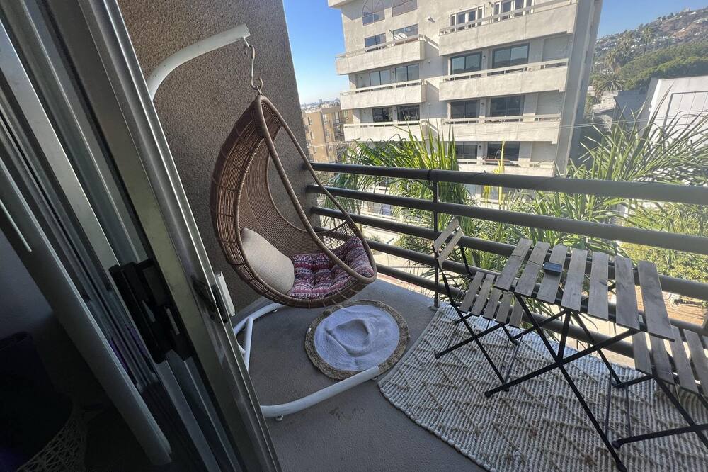 Photo of Outdoor in Hollywood