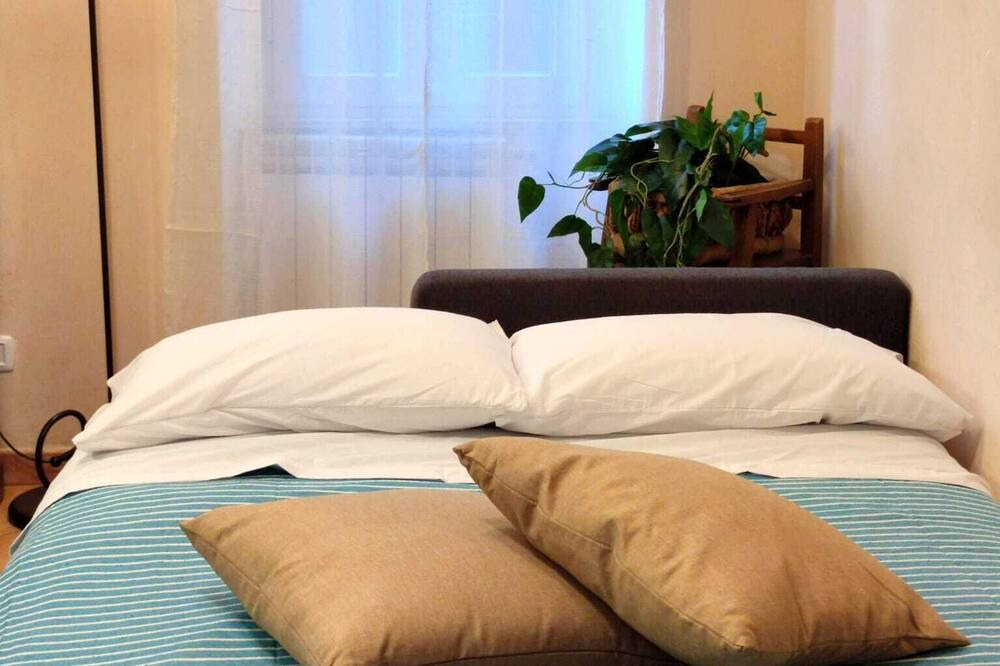 Photo of Bedroom in Nettuno