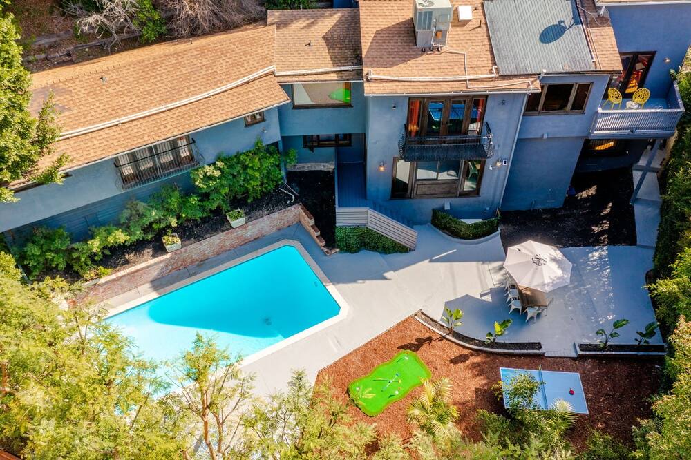 Photo of Outdoor in Studio City