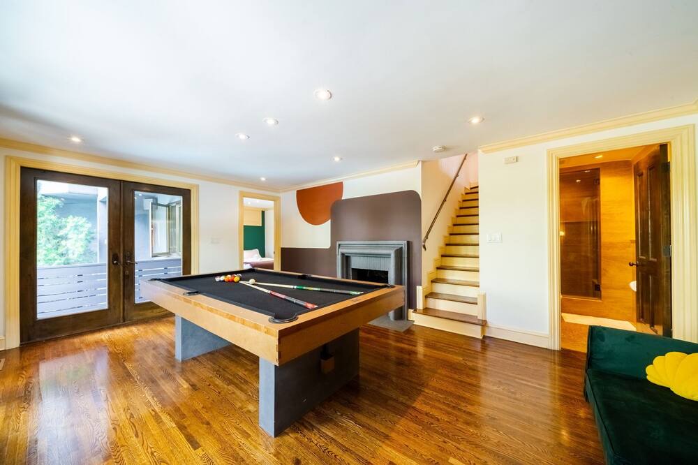 Photo of Bedroom in Studio City