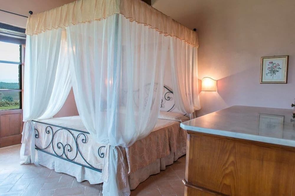 Photo of Bedroom in Teverina di Cortona