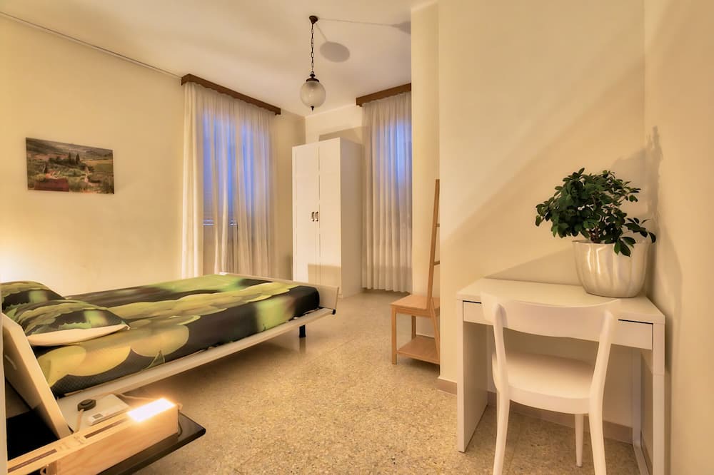 Photo of Bedroom in Tollo