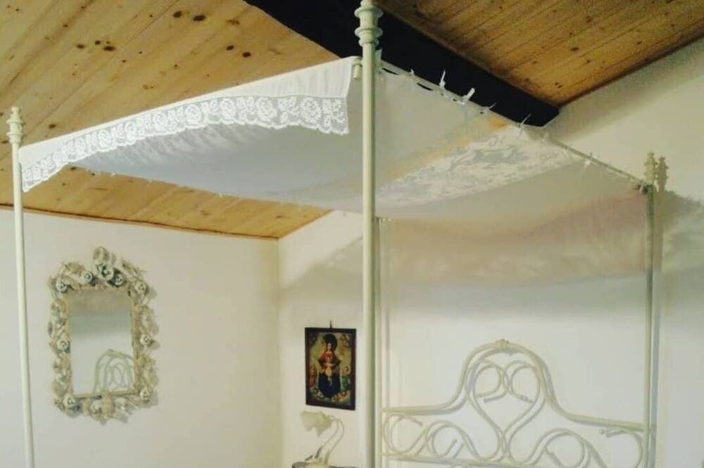 Photo of Bedroom in Casale Marittimo