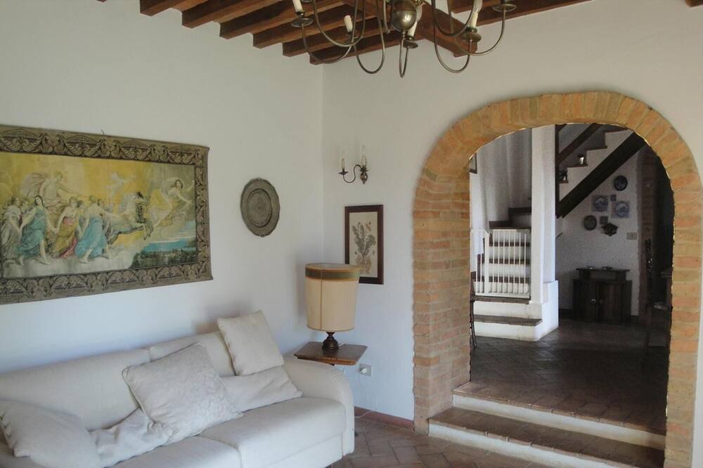 Photo of Livingroom in Casale Marittimo