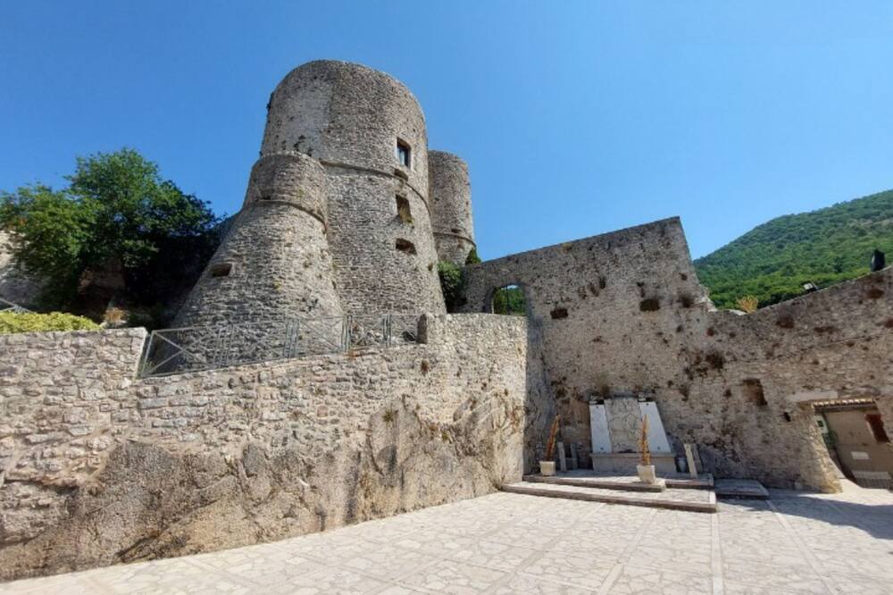 Photo of Outdoor in Polino
