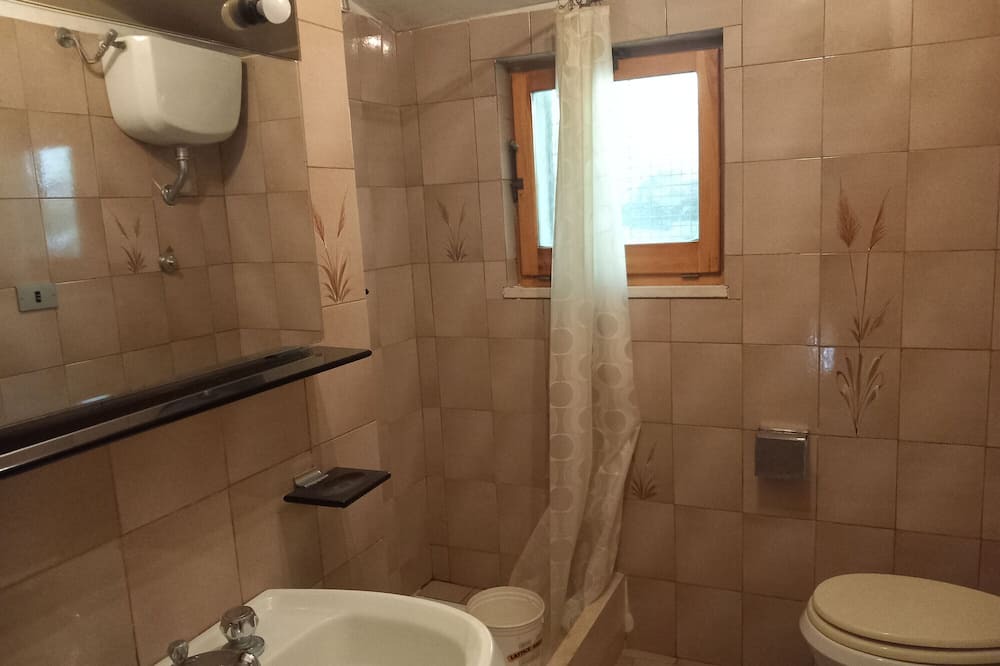 Photo of Bathroom in Polino