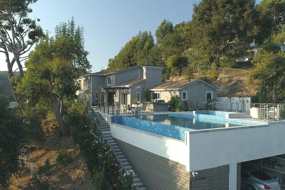 Photo of Outdoor in Bel Air