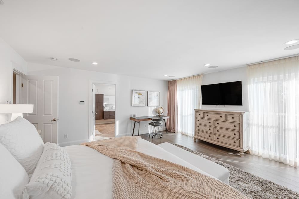 Photo of Livingroom in Bel Air