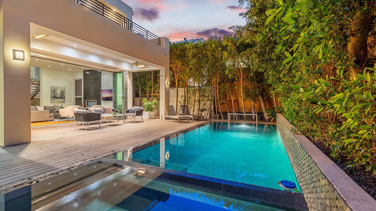 Photo of Outdoor in Beverly Grove