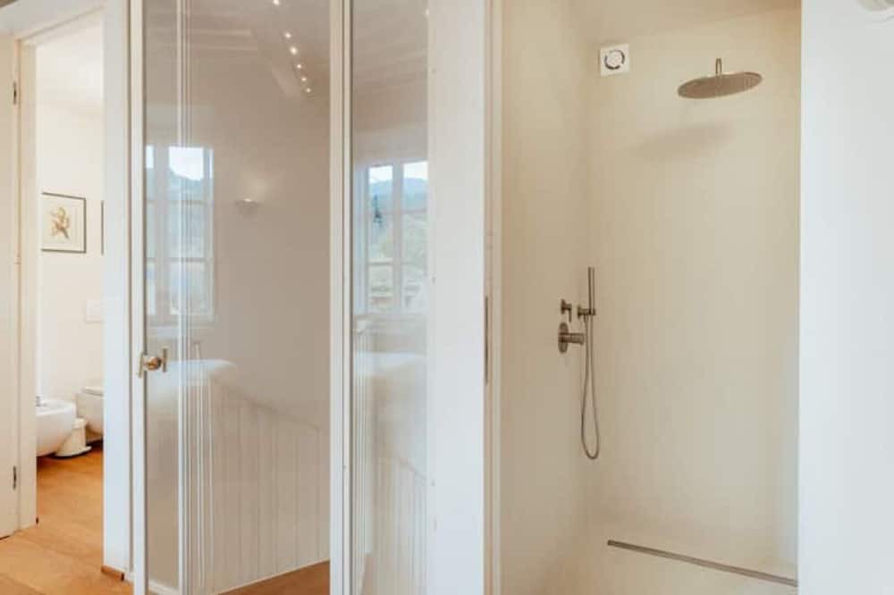 Photo of Bathroom in Vicopelago