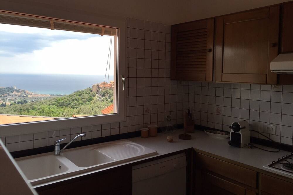 Photo of Kitchen in Poggi