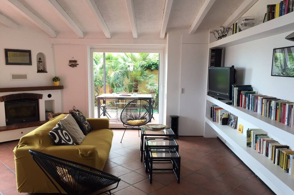 Photo of Livingroom in Poggi