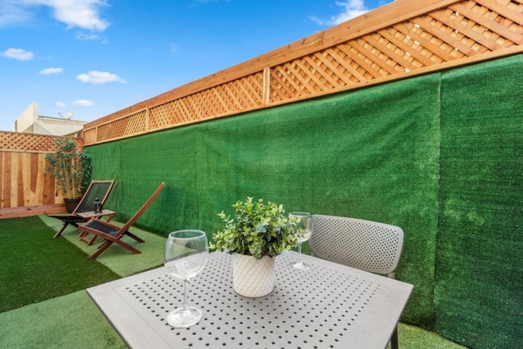 Photo of Outdoor in Hawthorne