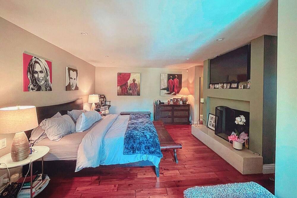 Photo of Bedroom in Hollywood Hills