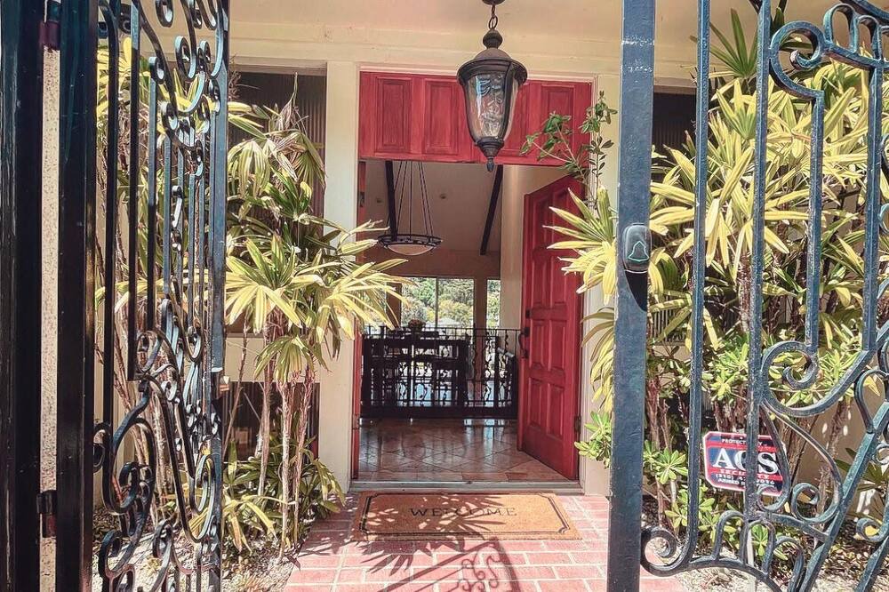 Photo of Outdoor in Hollywood Hills