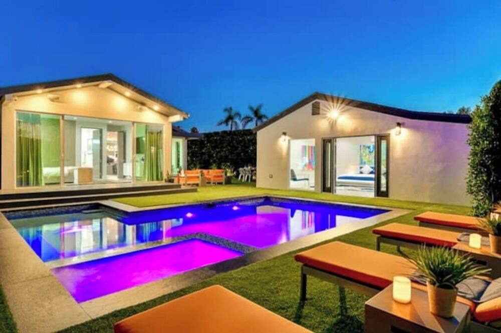 Photo of Outdoor in Faircrest Heights