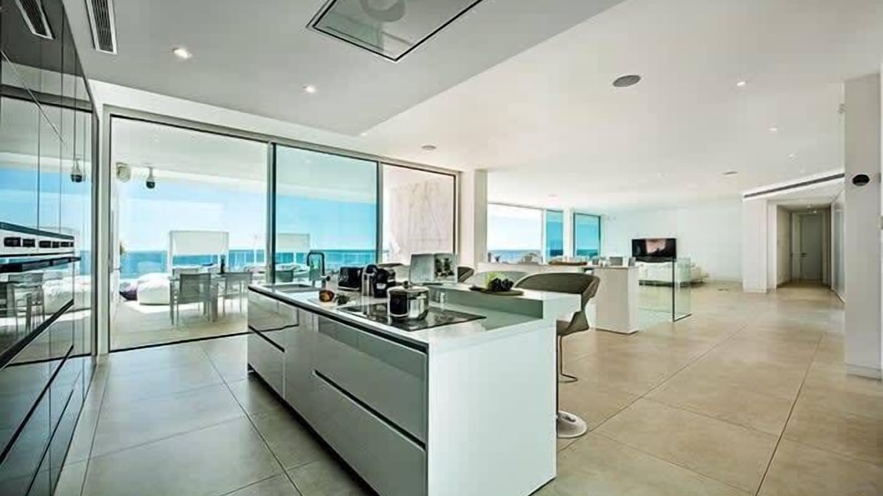 Photo of Kitchen in Luz