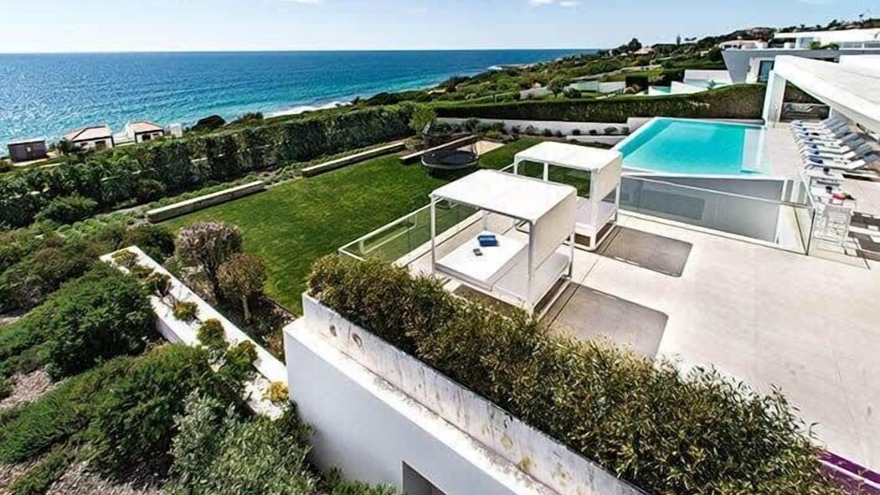 Photo of Outdoor in Luz