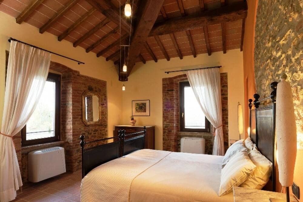 Photo of Others in Panicale
