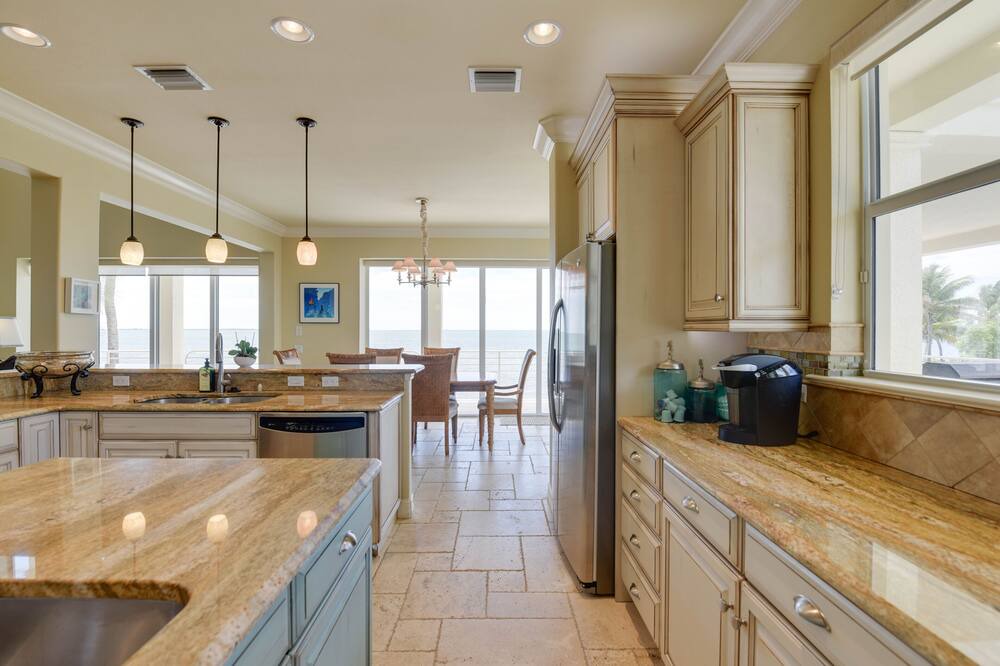 Photo of Kitchen in Summerland Key