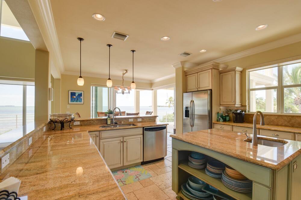 Photo of Kitchen in Summerland Key
