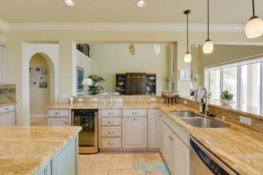 Photo of Kitchen in Summerland Key