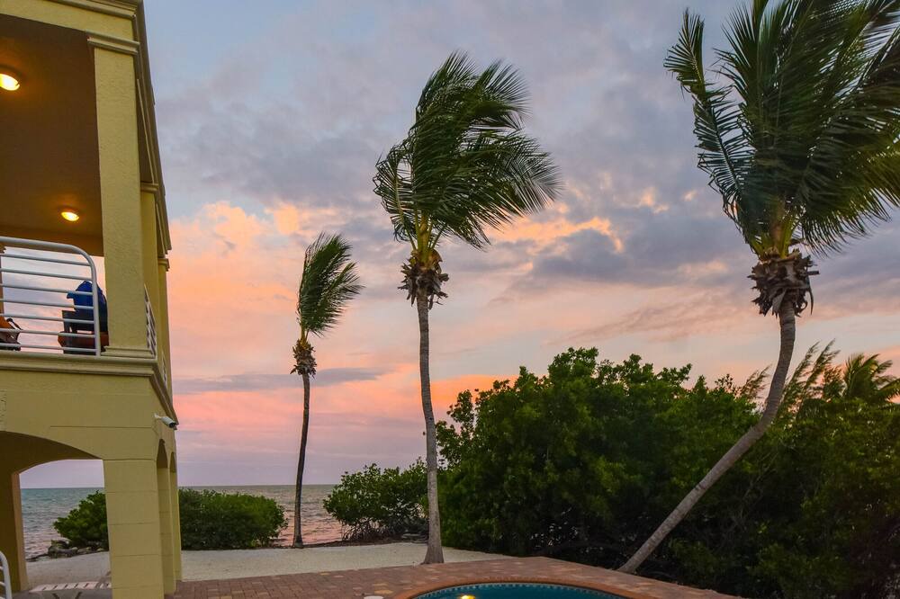 Photo of Outdoor in Summerland Key