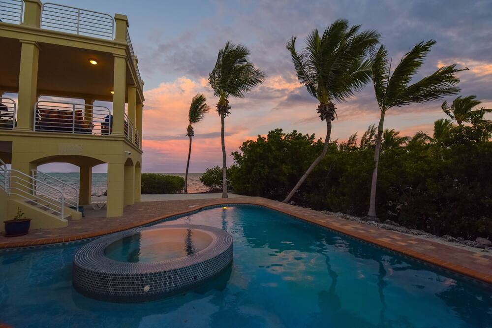 Photo of Outdoor in Summerland Key