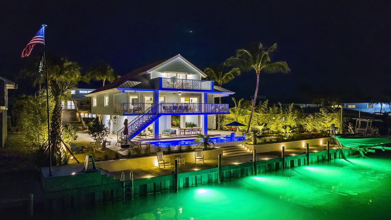 Photo of Outdoor in Venetian Shores