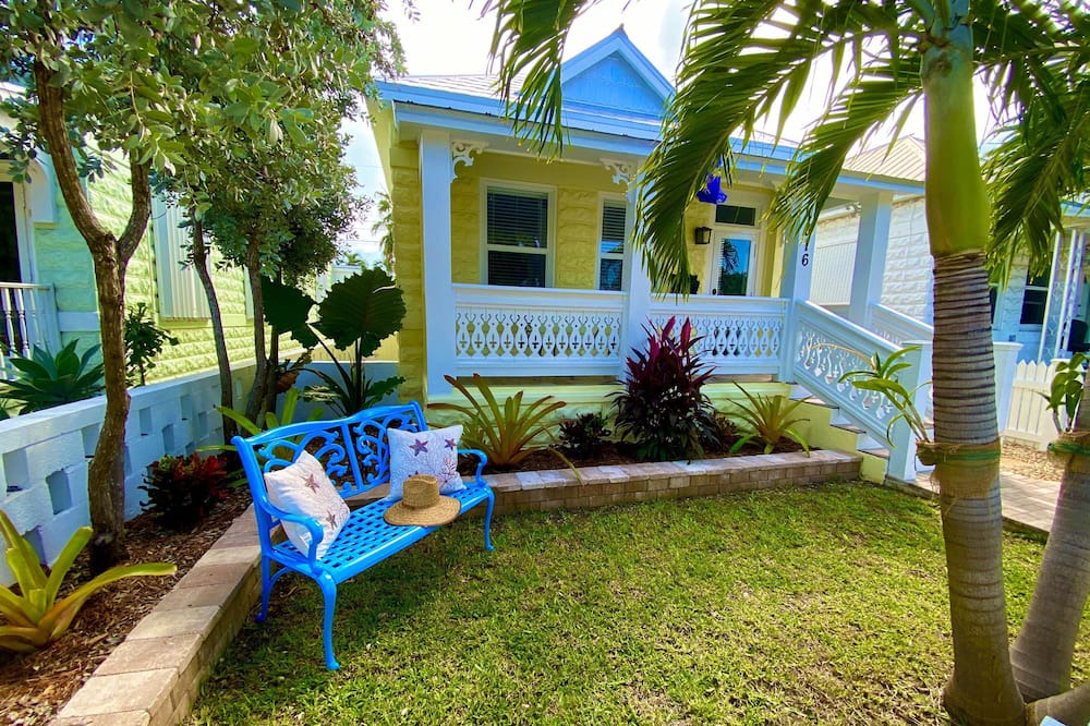 Photo of Outdoor in New Town