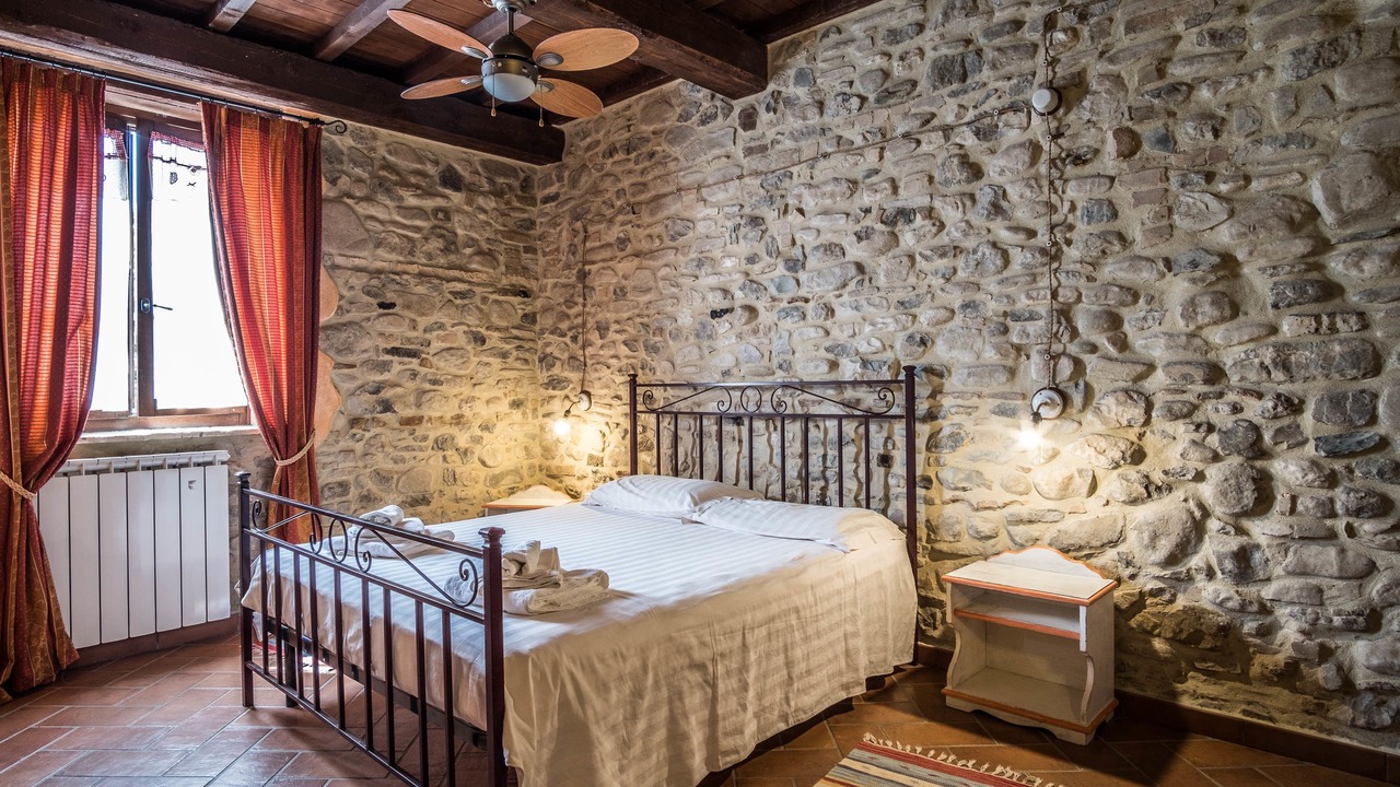 Photo of Bedroom in Montelovesco