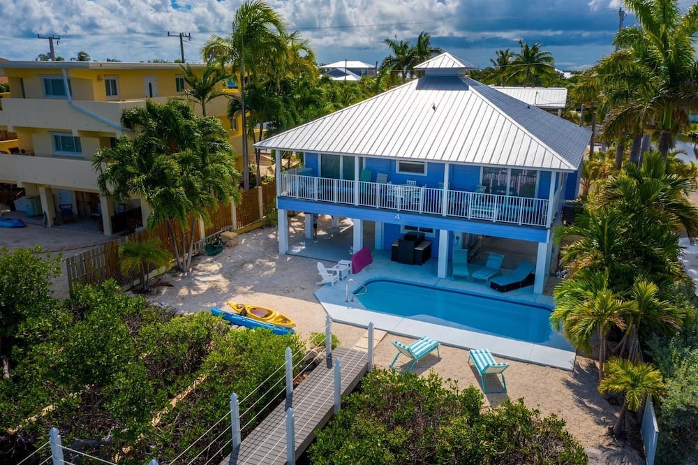 Photo of Outdoor in Breezeswept Beach Estates