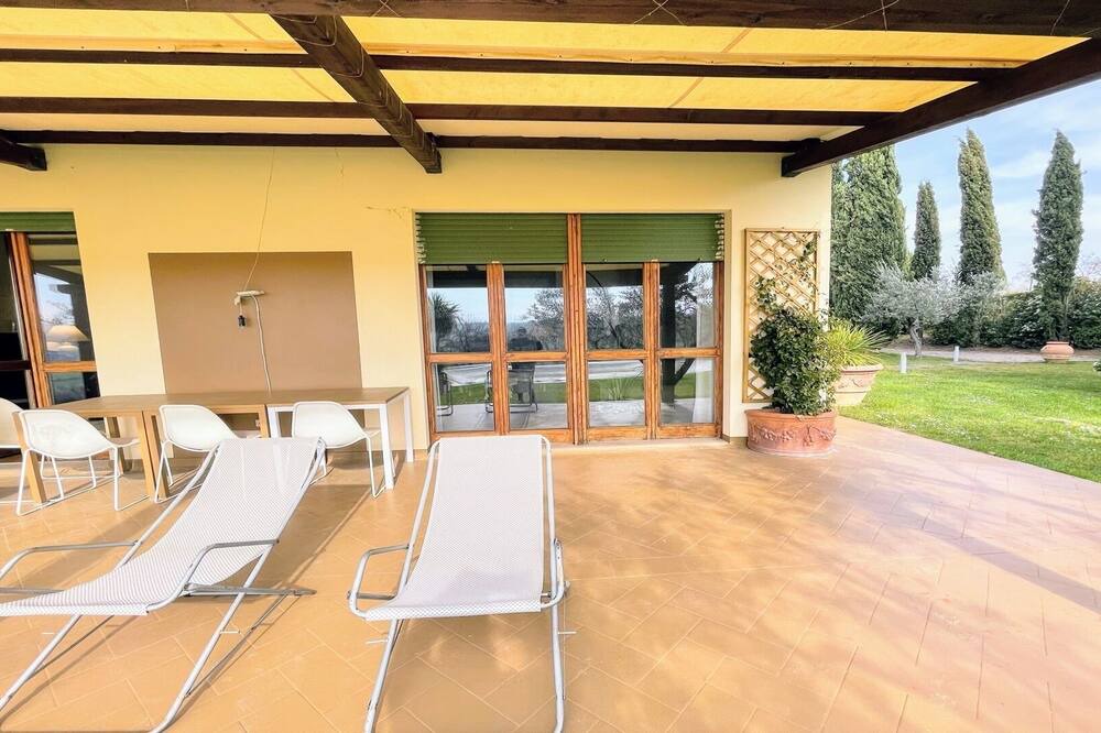Photo of Patio Balcony in Pietrauta