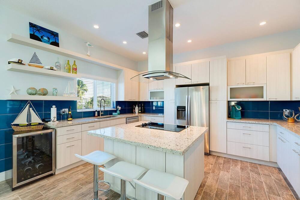 Photo of Kitchen in Twin Lakes