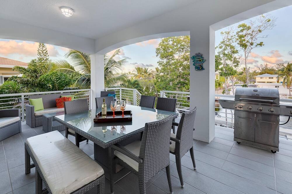 Photo of Patio Balcony in Twin Lakes