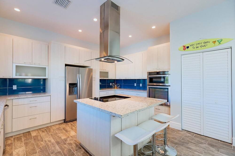 Photo of Kitchen in Twin Lakes