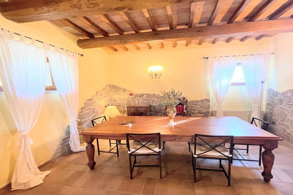 Photo of Kitchen in Todi