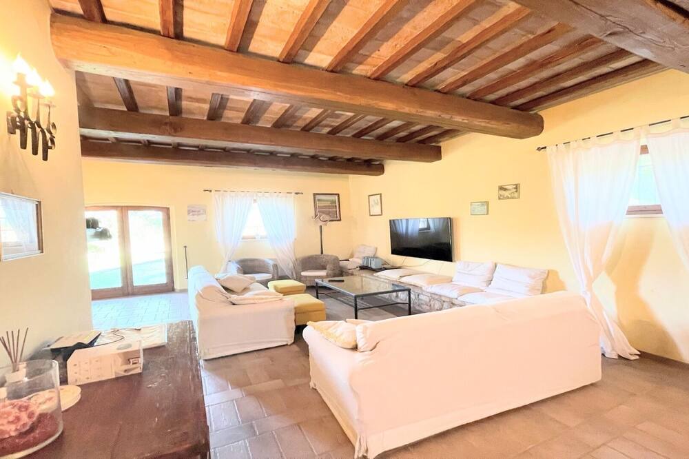 Photo of Livingroom in Todi